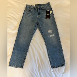 501 cropped, high waisted distressed Levi’s